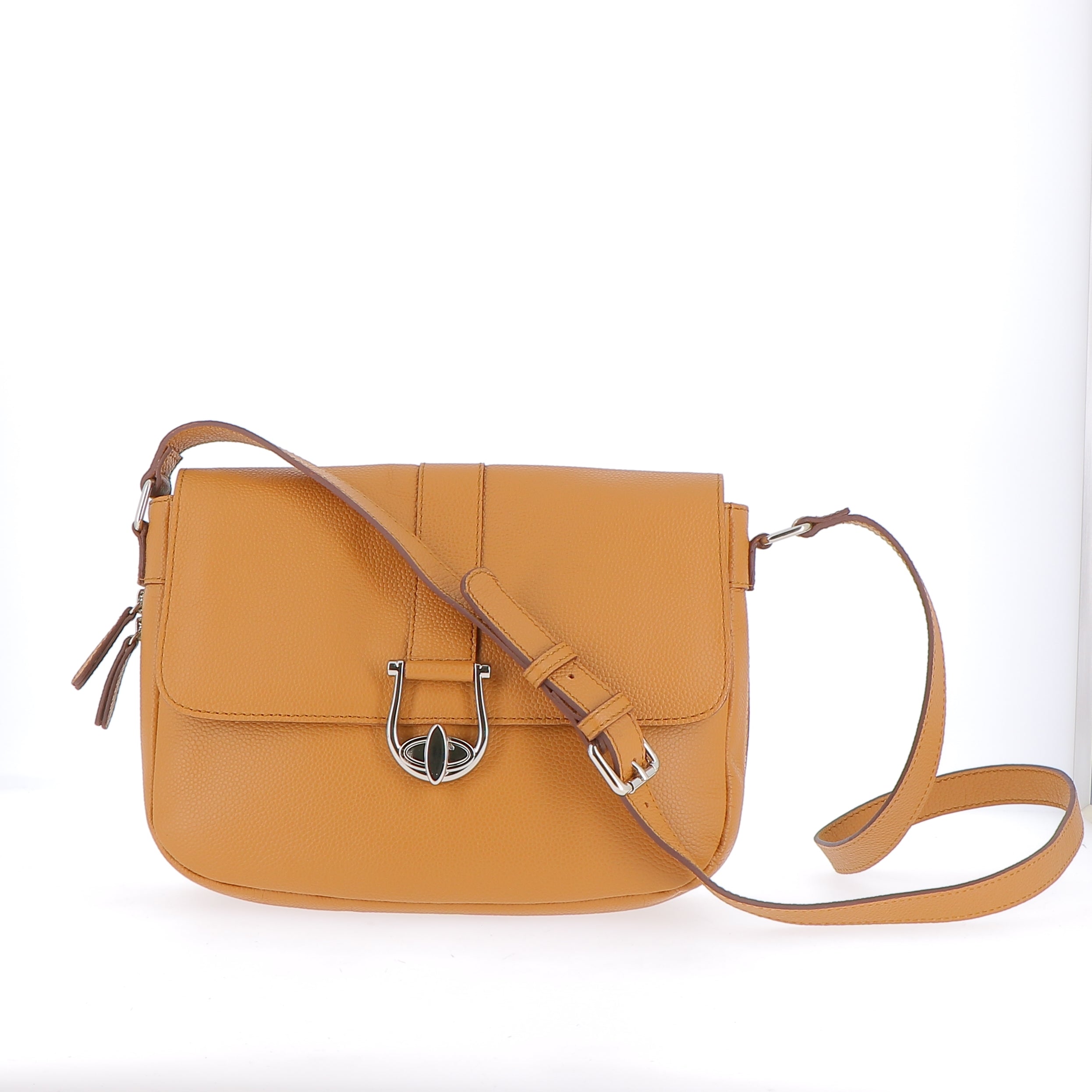 s/files/1/0674/9503/5061/files/GABRIELLE-GOLD-FACE.jpg?v=1741875066